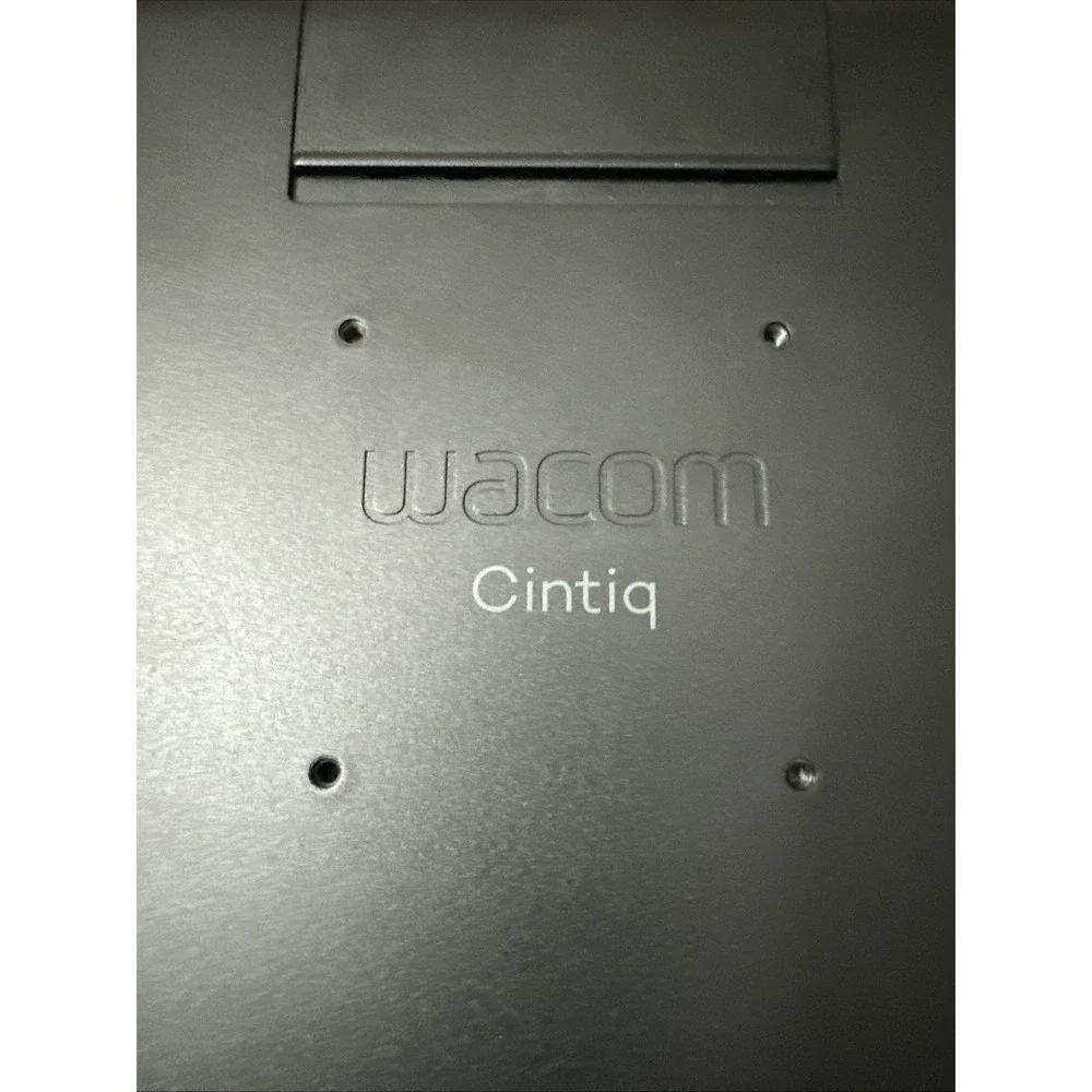 Wacom Cintiq DTK1660K0A 16 Inch Creative Pen Display No Pen And Power Cable